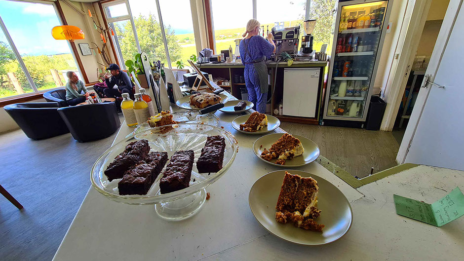 Talla Stafainn Staffin Community Hall contains a Cafe Hungry Gull selling food and drink